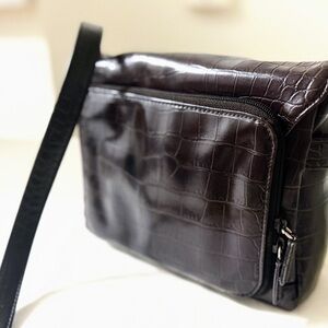 Evan Picone Reversible Brown Croc Embossed Crossbody Bag